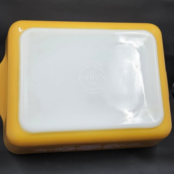 PYREX Butterfly Gold (1972) 503 Refrigerator Dish & 503C Cover - Picture 8 of 16